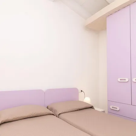 Romeo By Interhome *